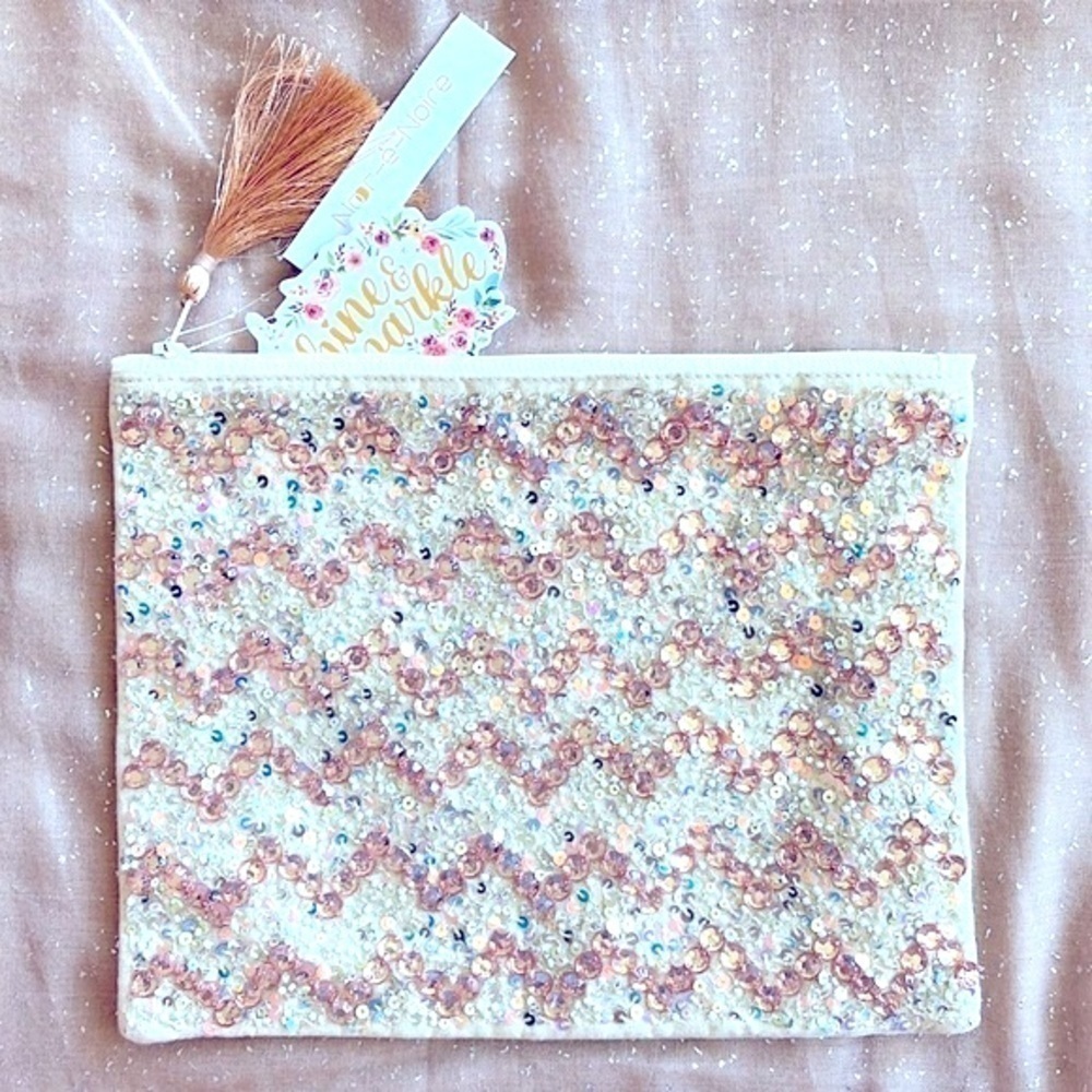 Brand New Handcrafted Embellished Sequined Bling Zippered Makeup Bag w/ Tassel